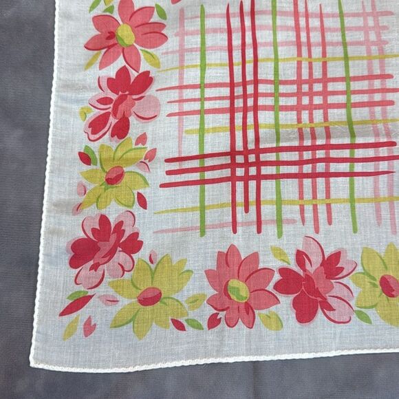 NWT Burberry Scarf - Picture 3 of 8